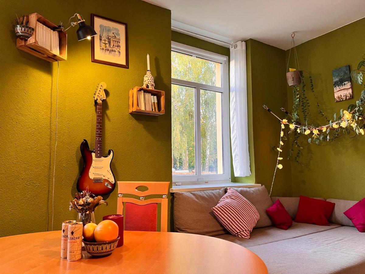 Gemutliche Oase - Tv, Beamer, Kuche Fur 4 Personen Apartment เดรสเดน ภายนอก รูปภาพ