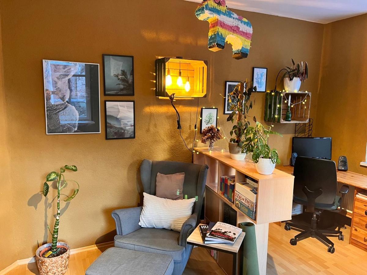 Gemutliche Oase - Tv, Beamer, Kuche Fur 4 Personen Apartment เดรสเดน ภายนอก รูปภาพ