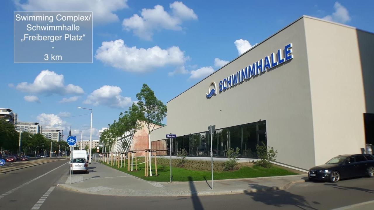 Gemutliche Oase - Tv, Beamer, Kuche Fur 4 Personen Apartment เดรสเดน ภายนอก รูปภาพ